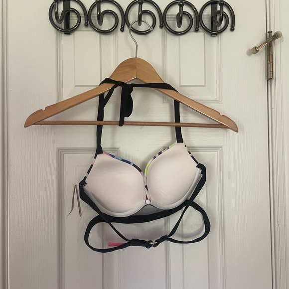 Victoria’s Secret The Hottie Halter Bikini Top - Picture 10 of 10